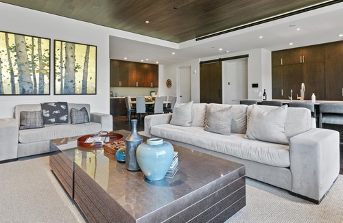 Empire Pass Condo | Ski Season Availability! Ski-in, Ski-Out Empire Pass Condo, Mountain Views & Lodge Amenities