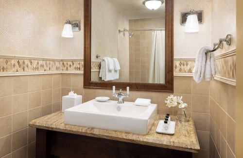 Mount Crested Butte Hotel | Ski & Stay: Standard King with Slopeside Access | Outdoor Pool Relaxation