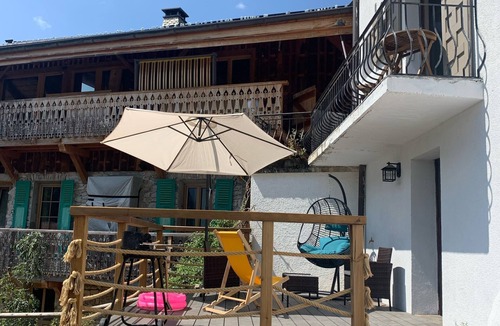 Saint-Jean-dʼAulps Ski Chalet | Ski/Summer Chalet in Bas Thex near Morzine