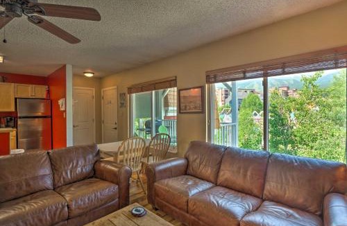 Historic District House | Ski & Unwind Fireside: Main St Condo in Tannhauser