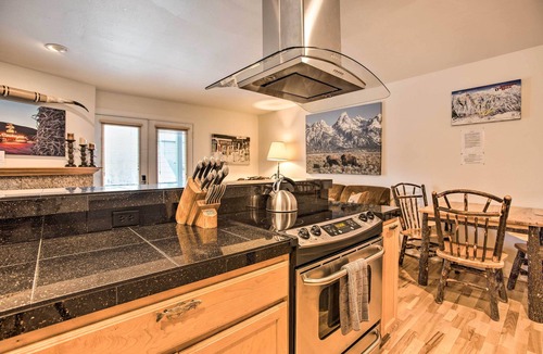 Moose Wilson Road Apartment | Skier's Dream: Upscale Condo By Teton Village!