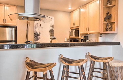 Moose Wilson Road Apartment | Skier's Dream: Upscale Condo By Teton Village!