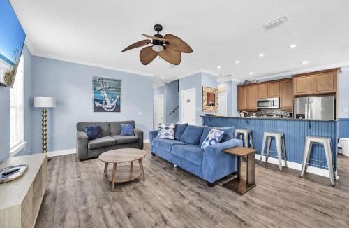 Villages of Crystal Beach House | Skip's Corner Pet friendly Beach trolley