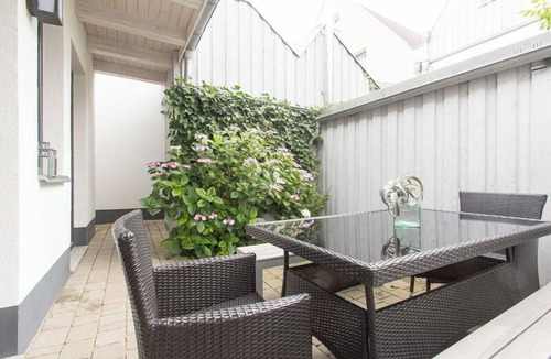 Warnemuende Apartment | Skipperlodge, quiet location on the Alter Strom - family-friendly, modern, special