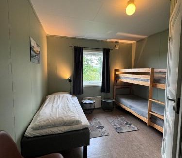 Lenvik Hostel | Skoghus