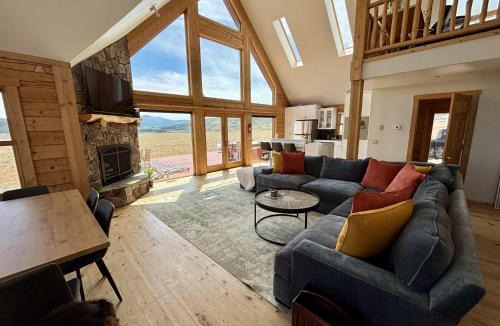 Fairplay Ski Chalet | Sky Acres Lodge