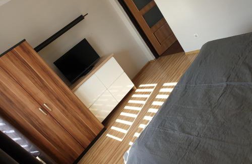 Plock Apartment | SKY BLUE LOQUS Studia i Apartmenty