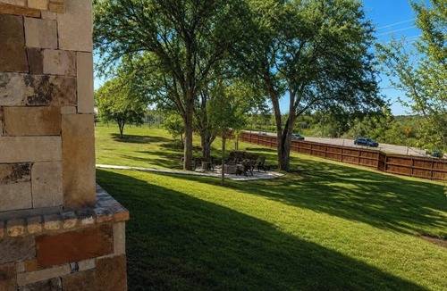 New Braunfels House | Sky Forest Haven 5BR Country Escape Schlitterbahn