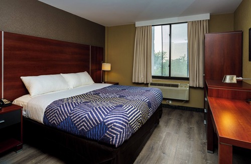 Flushing Chinatown Hotel | Sky Hotel Flushing/LaGuardia Airport
