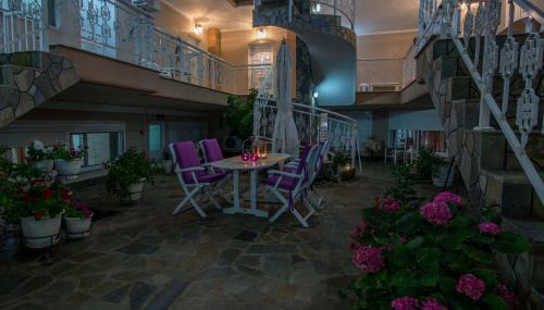 Sarti Hotel | Sky Hotel