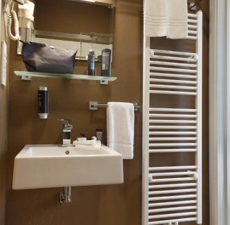 Ruzyne Hotel | SKY Hotel Prague