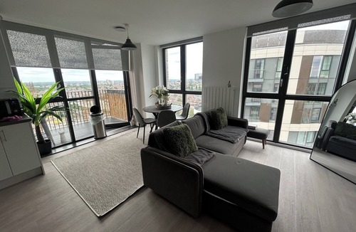 Barking Apartment | Sky Line Apartment