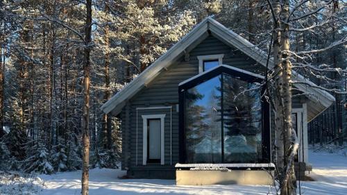 Sonka Ski Chalet | Sky Lodging - sleeping under the stars - private cottage