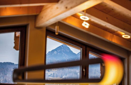 Mitterbach Apartment | Sky, stone pine & mountains - your wellness oasis with its own sauna in Berchtesgaden