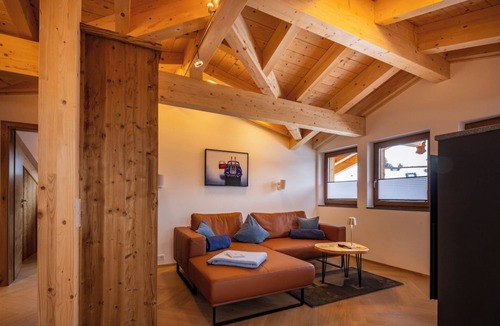 Mitterbach Apartment | Sky, stone pine & mountains - your wellness oasis with its own sauna in Berchtesgaden