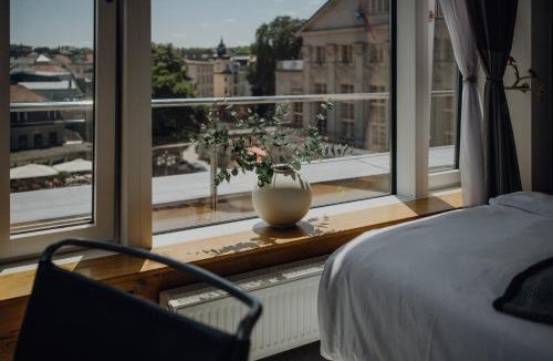 Weimar Apartment | Sky Suites & Sky Bar