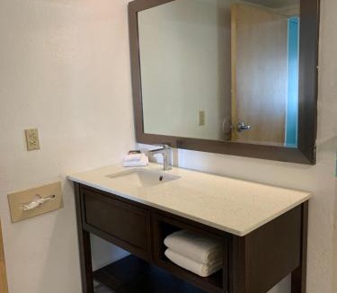 Savannah Beach Hotel | Sky Suites