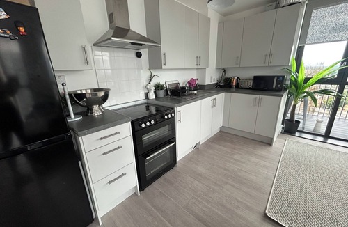 Barking Apartment | Sky View Apartment