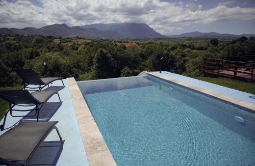 Moieciu House | SkyAtlas Hideaway