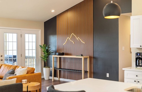 Front Royal House | Skycrest Cabin - Mountain Views, Hot Tub, Sauna