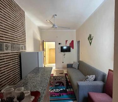Sheraton Road -Sakkala Hostel | Skylen Hostel
