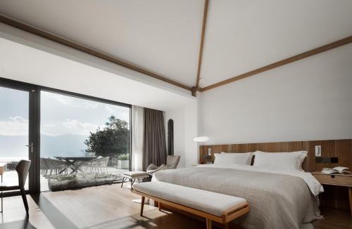 Dali Hotel | Skyline Cloud Cliff Sea View Hotel
