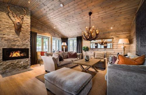 Stryn House | Skyline Lodge