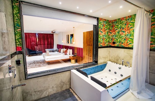 Rau Hotel | Skyline Resort & Convention Centre