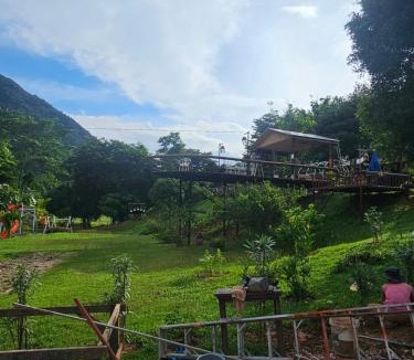 Vang Vieng Other | SKYLINE Resort