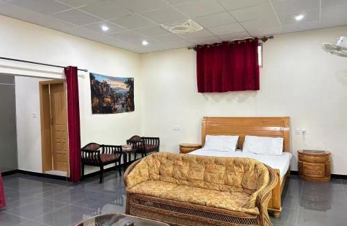 Muzaffarabad Apartment | Skyline Rooftop Studio