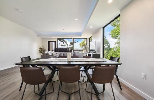 Pittsburgh House | Skyline's Duplex- 10Bd-6Bth 4Car Parking w Roofdeck