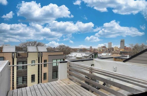 Dahlman Condo | Skyline Stay - Near Downtown & Zoo+ Garage+Rooftop