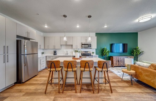 Draper Apartment | Skyline Suites 1bd Cozy Apartment