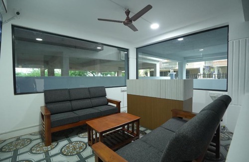 Velachery Hotel | Skyline Suites