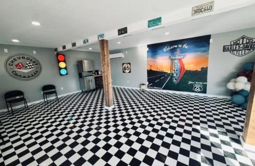 Stroud Hotel | Skyliner Motel