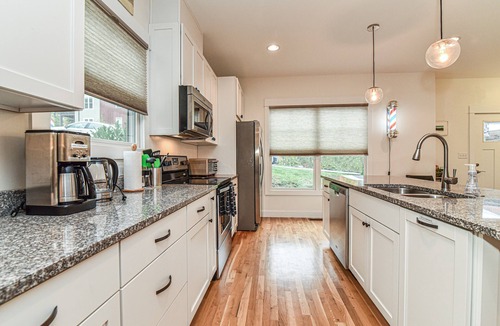 East End - Valley Street House | Skyloft – GREAT views for Fireworks