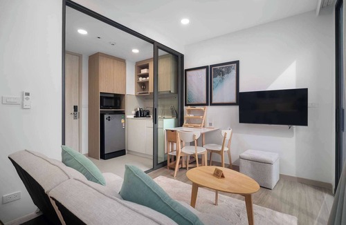 Laguna Condo | Skypark Aurora 2, Studio 1A Premium