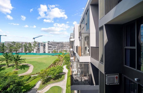 Laguna Condo | Skypark Aurora, Studio 1A Premium