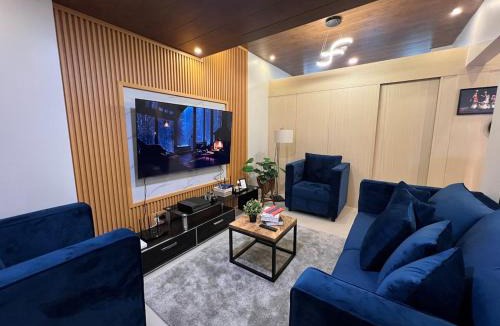 Santo Cristo Apartment | Skyview 2BR at Grass
