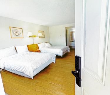 Swift Current Hotel | SkyView Swift Current