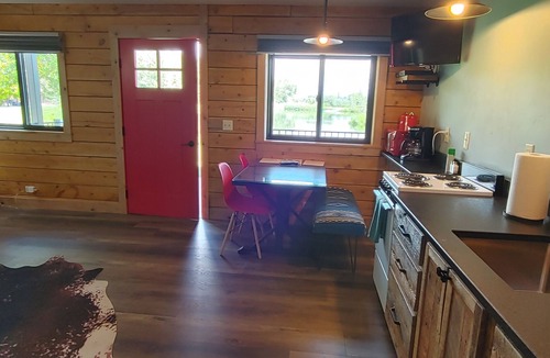 Grantsdale Cabin | SkyWater Cabins