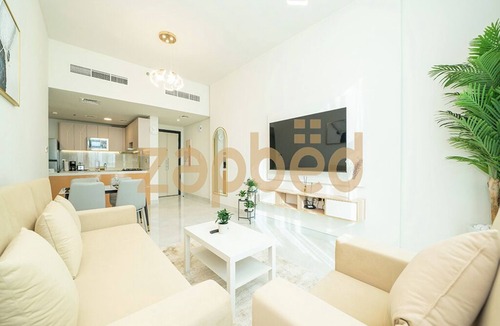 Al Barsha Apartment | Skyz by Danube