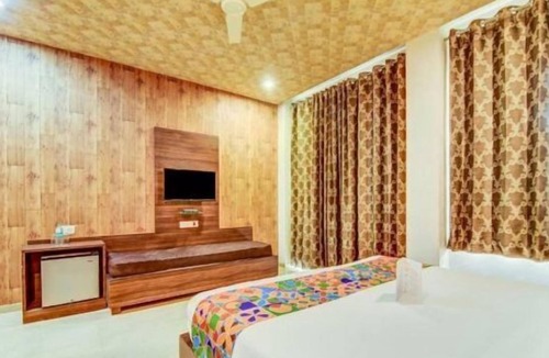 Kukas Hotel | Skyzone Greens Resort
