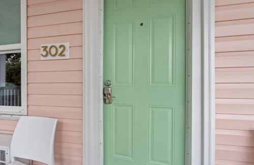 Windy Hill Apartment | Sleek & Cozy Studio Pet Friendly