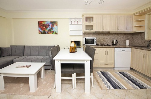 Milas Apartment | Sleek Flat with Private Beach and View in Milas
