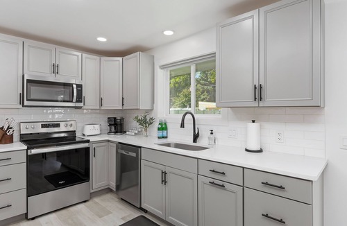 Burley House | Sleek modern design meets peaceful retreat for a comfortable stay.
