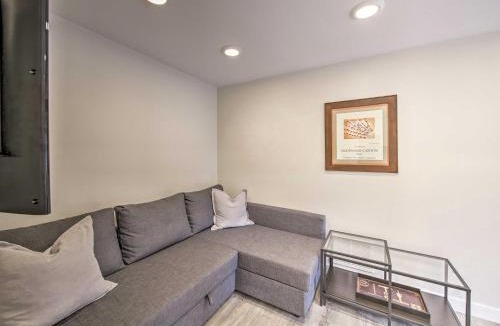 Haller Lake House | Sleek Modern Home with Patio, 8 Mi to Dtwn Seattle!