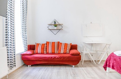 Neulerchenfeld Apartment | Sleek Studio Apt. | Suitable for Longstays
