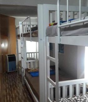 Yan Nawa House | Sleep Break Hostel Sathon