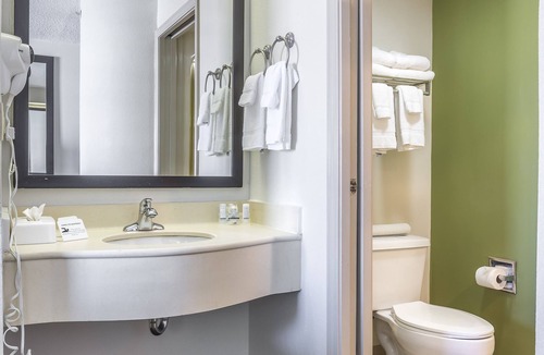 Orange Beach Hotel | Sleep Inn Orange Beach